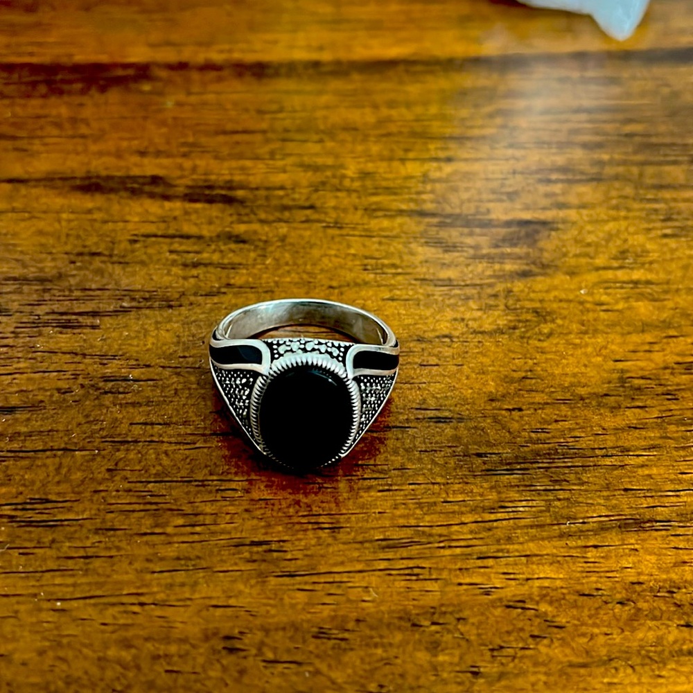 Ring men’s black onyx handmade size 10 new 925